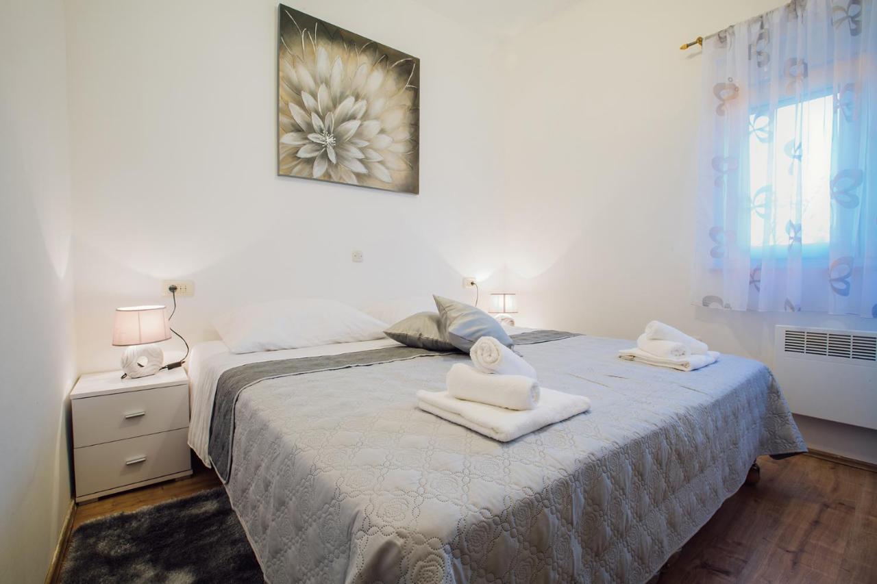 Apartments Essentia Podstrana Zewnętrze zdjęcie
