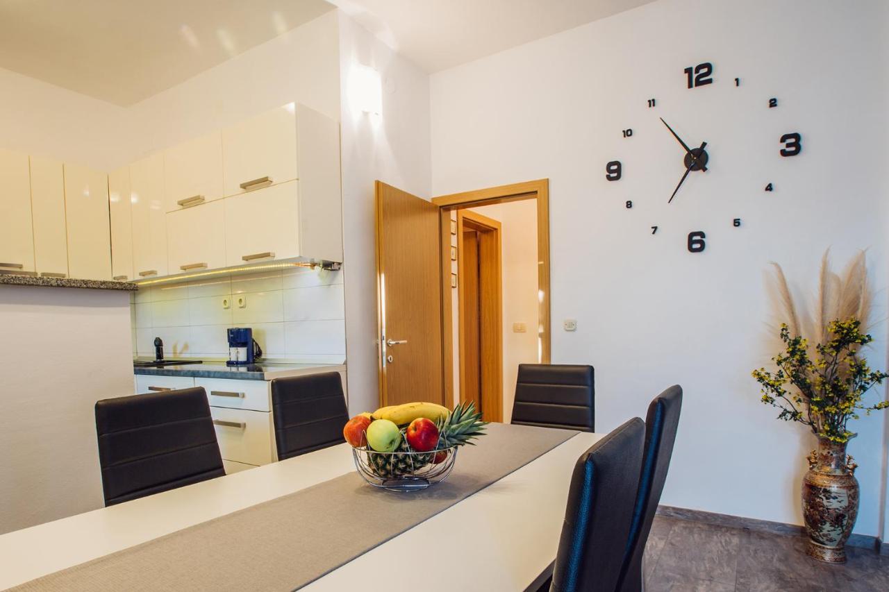 Apartments Essentia Podstrana Zewnętrze zdjęcie