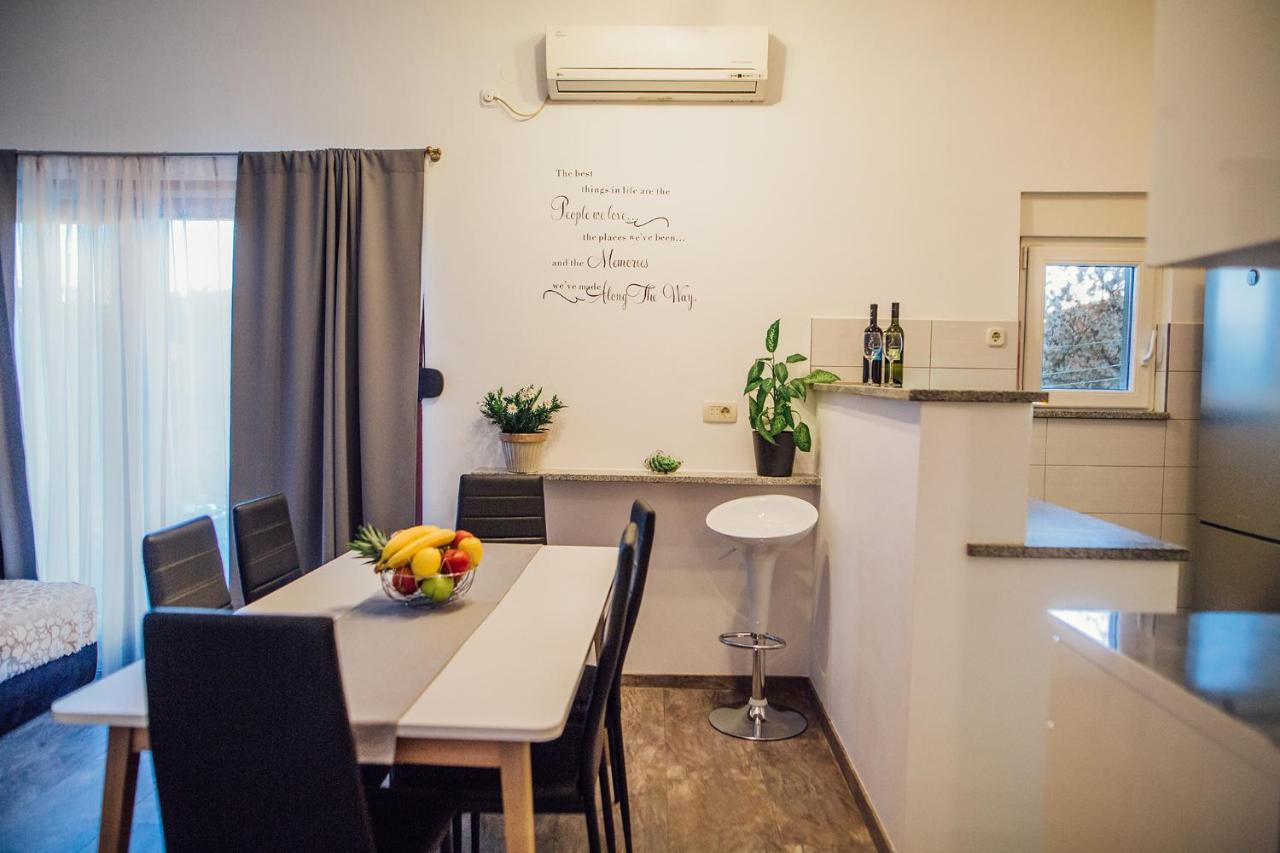 Apartments Essentia Podstrana Zewnętrze zdjęcie
